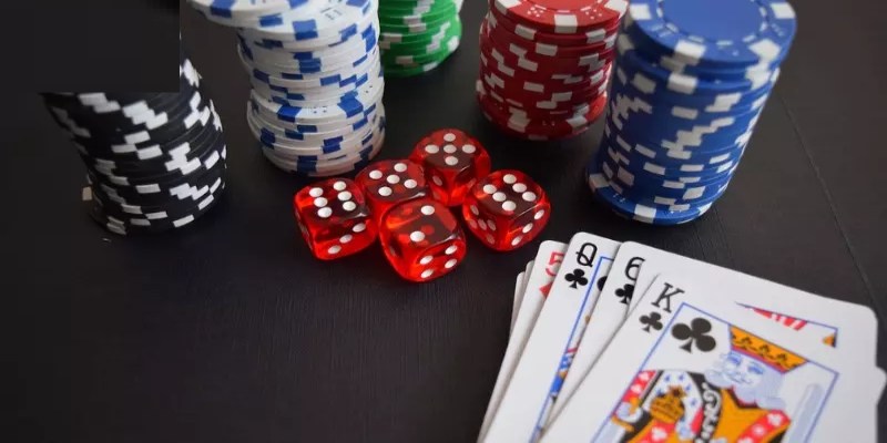 Chuyên mục game bài có rất nhiều sảnh chơi và sản phẩm hấp dẫn